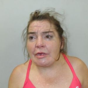 Donna HART